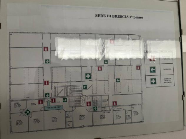 Immobile di 1500 m² con più di 5 locali in affitto a Brescia - Foto 12