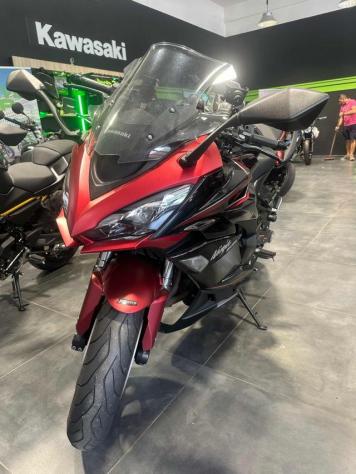 KAWASAKI Ninja 1000 SX con borse laterali rif. 23972877