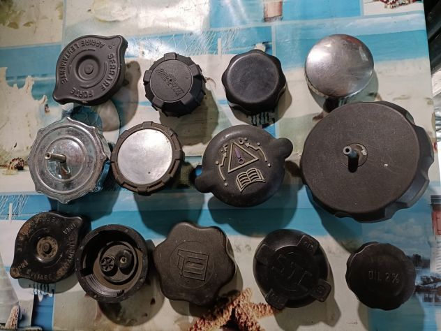 Tappo serbatoio radiatore Benelli Guzzi Morini Beta Garelli Ducati Gilera Cagiva