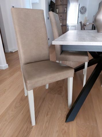 TAVOLO SALOTTO E 4 SEDIE - 500€ TOTALI - Foto 2
