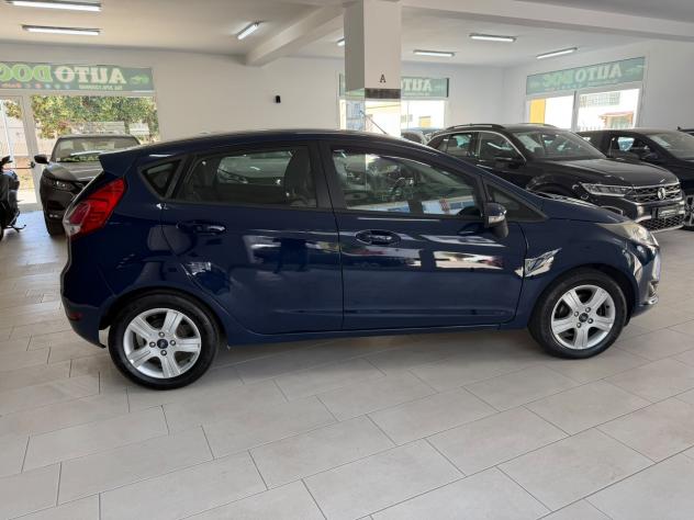 Ford Fiesta 1.6 TDCi 95CV 5 porte Titanium - Foto 9