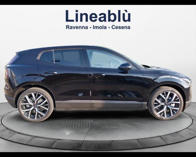 Volvo EX30 Plus Black Edition P5 Long Range Electric - Foto 6