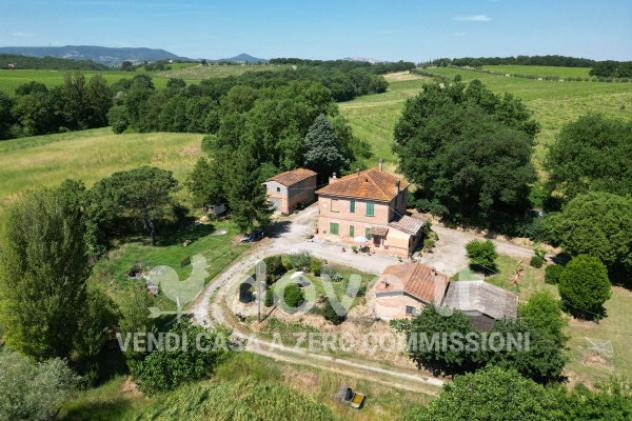Rustico / Casale di 120 m² con 4 locali in vendita a Montepulciano - Foto 5