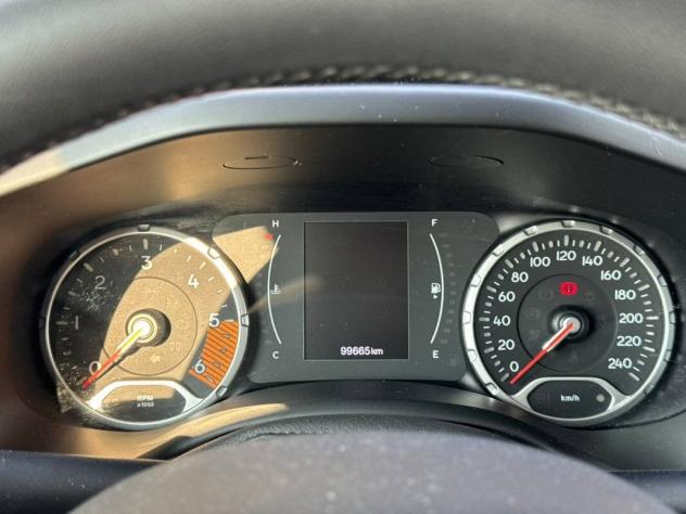 Jeep Renegade 1.6 mjt Longitude 2wd 130cv - Foto 9