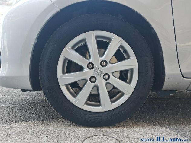 TOYOTA - Yaris 5p 1.4 d-4d Active - Foto 6