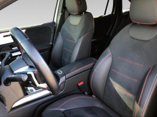 Mercedes-Benz Classe GLA GLA 250 e Plug-in hybrid - Foto 8