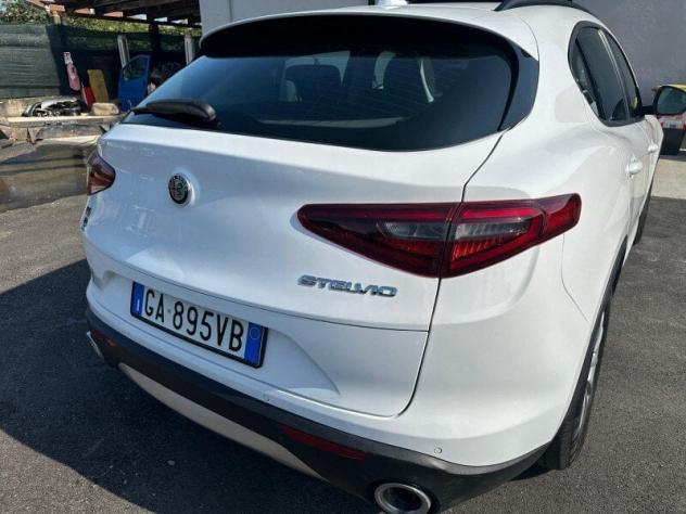 Alfa Romeo Stelvio Stelvio 2.2 Turbodiesel 190 CV AT8 Q4 Business - Foto 6