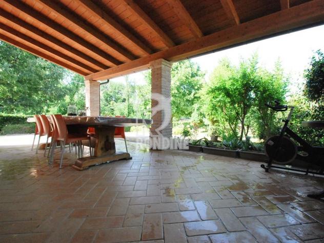 Splendida villa indipendente con giardino di 1.500 mq. - Foto 4