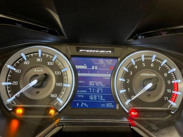 HONDA Forza 350 2024 - Foto 3