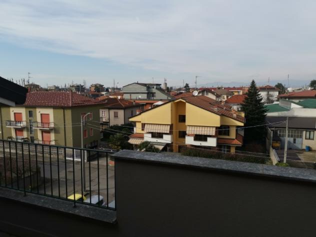 Trilocale lussuosamente arredato con terrazzo - Foto 7