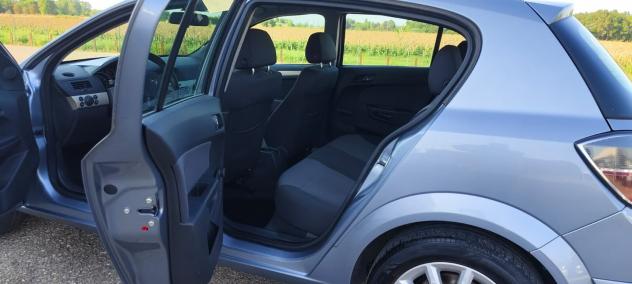 Opel Astra 1.6 16V VVT 5 porte Cosmo - Foto 4