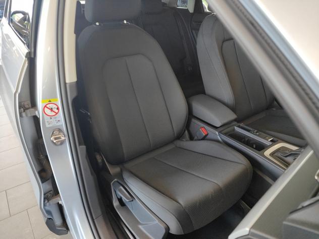 Audi Q3 45TFSIe Plug-in S tronic Navi Adap.Cruise Fari LED - Foto 5