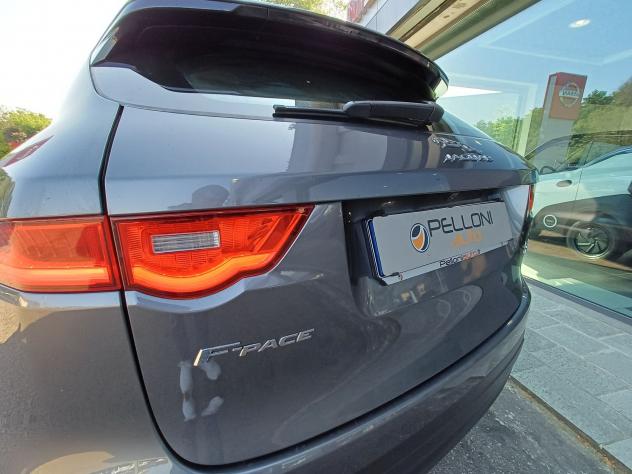 Jaguar F-Pace F-Pace 2.0d awd 180cv auto R 20" KM CERTIFICATI - Foto 8