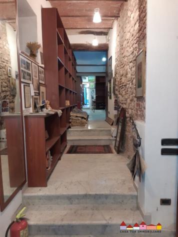 Negozio in vendita a Carrara 185 mq Rif: 961747