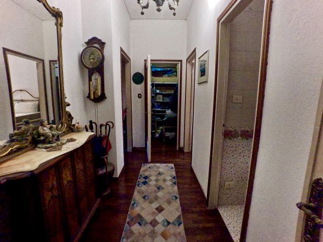 Ampia camera matrimoniale, Appartamento, Zona Borgo Roma, VR - Foto 9