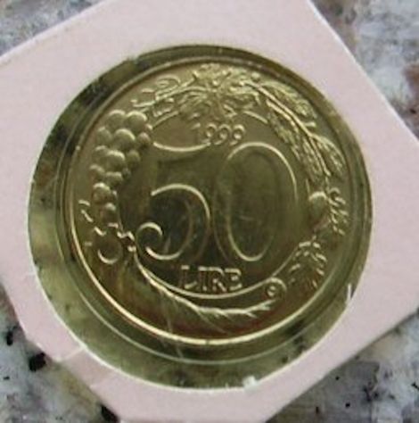 MONETA DA 50 LIRE ITALIA DEL 1999-FDC ASSOLUTO TAGLIATA DALLE SERIE DIVISIONALEL