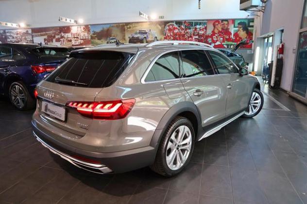 AUDI A4 allroad 40 TDI S-Tronic Identity Contrast rif. 23975667 - Foto 9