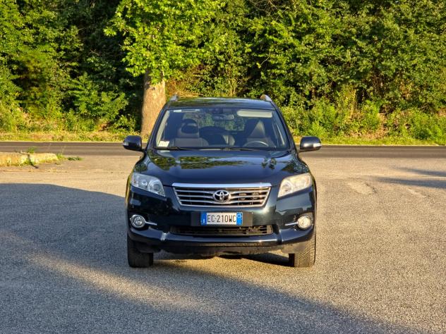 Toyota RAV 4 RAV4 2.2 D-4D 150 CV DPF Exclusive E5 Manuale 2010 4x4 - Foto 2
