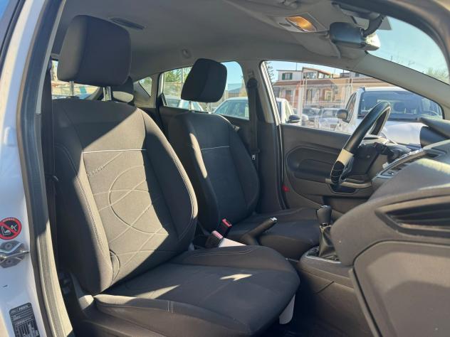 Ford Fiesta 1.0 3 cilindri 80CV Business - Foto 9