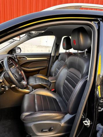 MG ZS 2024 1.5 BENZINA 106CV LUXURY - Foto 10