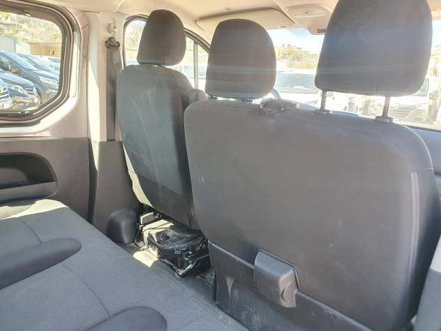 Renault Trafic T27 2.0 dCi 145CV PC-TN Zen Energy - Foto 6