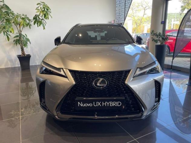Lexus UX 300h F-Design - Foto 2