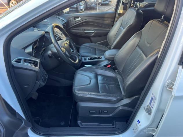 FORD Kuga 2.0 TDCI 150 CV S&S 4WD Powershift Titanium rif. 23883915 - Foto 9