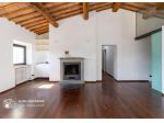 Porzione di casa in vendita a Siena 180 mq  Rif: 1337400