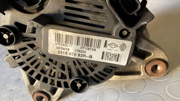 Alternatore Dacia Sandero 1.0 benzina del 2018 (231007582R) - Foto 5