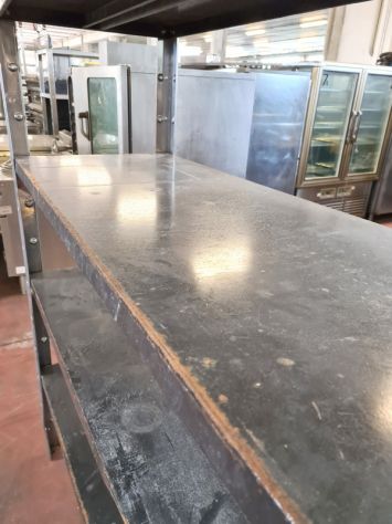 2 scaffalature a 4 e 5 ripiani usate - Foto 2