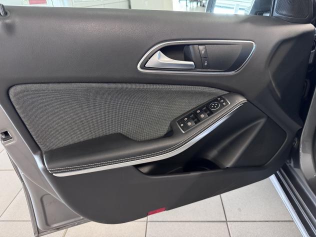 Mercedes-Benz Classe A A 180 d Business - Foto 6