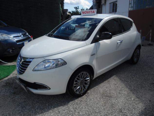 Lancia Ypsilon 0900 TWINAIR 5P 85CV METANO - Foto 4