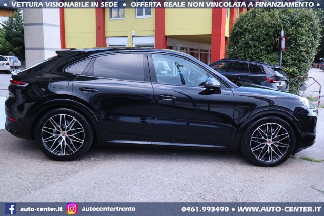 Porsche Cayenne Coupè 3.0 V6 Coupè E-Hybrid Black Edition Sport Design - Foto 5