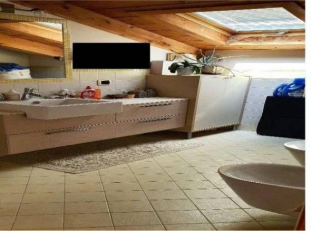 Immobile in asta di 147 m² con più di 5 locali e box auto in vendita a Rimini - Foto 10