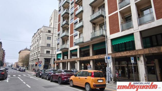 Negozio 1 locale - Rif. J8
