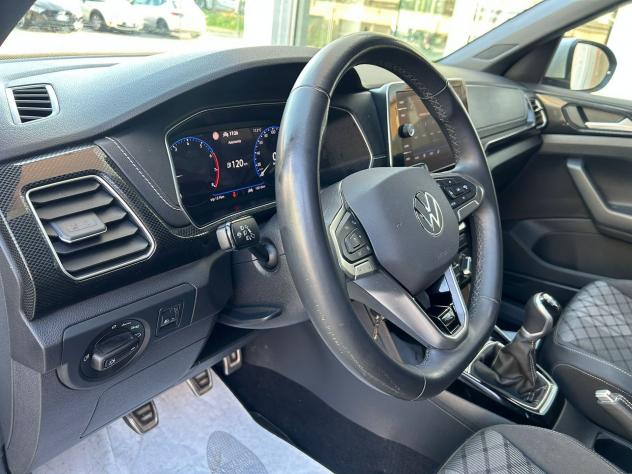 Volkswagen T-Cross 1.0 TSI 116 CV C.MANUALE R-LINE CARPLAY NEOPATENTATI - Foto 9