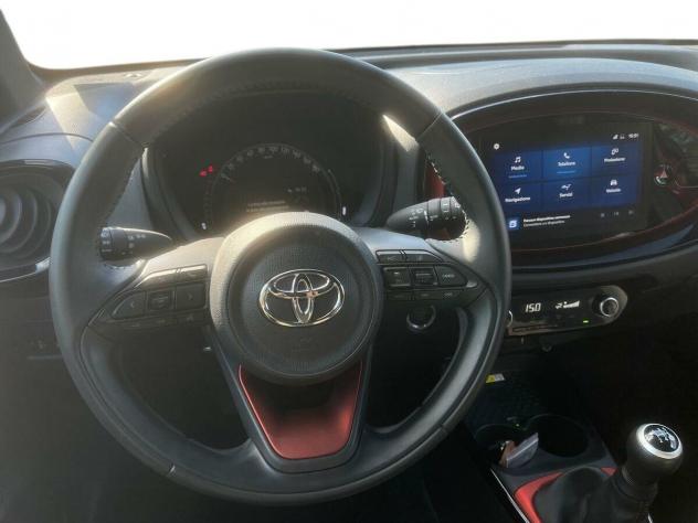 Toyota Aygo X 1.0B (72 CV) Lounge - Foto 8
