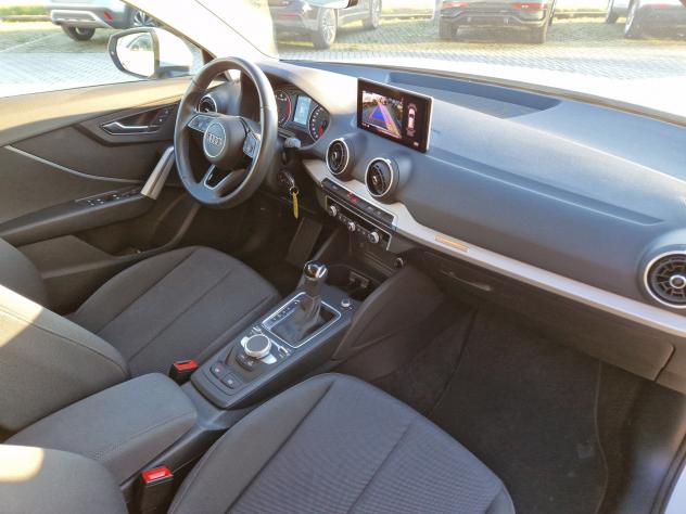 Audi Q2 35 TFSI S TRONIC - Foto 6