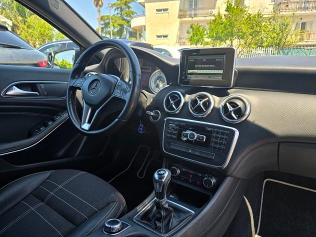 Mercedes-Benz Classe A A 180CDI 110CV PREMIUM SPORT - Foto 5