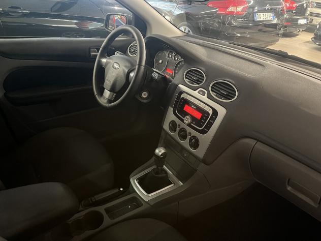 Ford Focus 1.6 TDCI Station Wagon - Foto 8