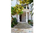 Bordighera  - ZONA CENTRALE VENDESI CASA INDIPENDENTE CON GIARDINO PRIVATO