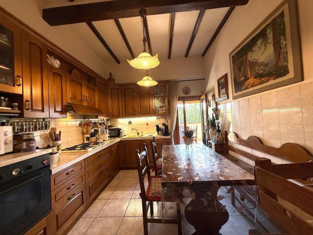 Appartamento in vendita a Limite - Capraia e Limite 105 mq Rif: 1412507 - Foto 9
