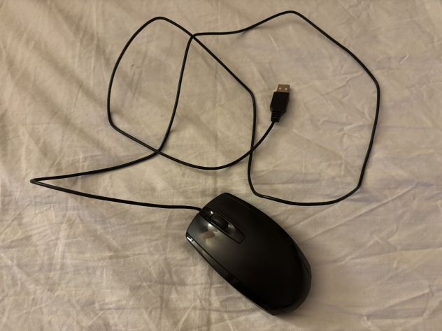 UN MOUSE COME NUOVO PERFETTAMENTE FUNZIONANTE MARCA”HP”CON CAVO E ATTACCO USB,CO - Foto 3
