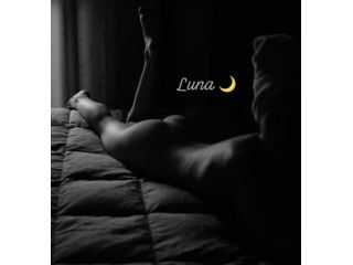 Luna, giovane ma esperta.Vieni a provare il Full Body Chill