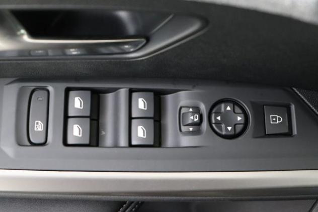 PEUGEOT 5008 Hybrid 145 e-DCS6 Allure rif. 23515499 - Foto 8
