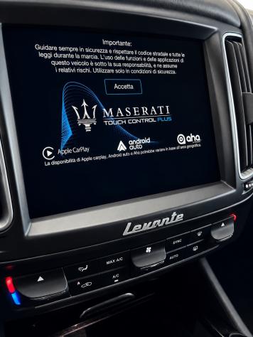 Maserati Levante V6 Diesel 275 CV AWD Gransport - Foto 8
