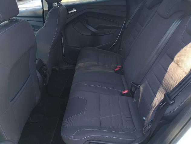 Ford Kuga 1.5 EcoBoost 120cv S&S 2WD Plus - Foto 4