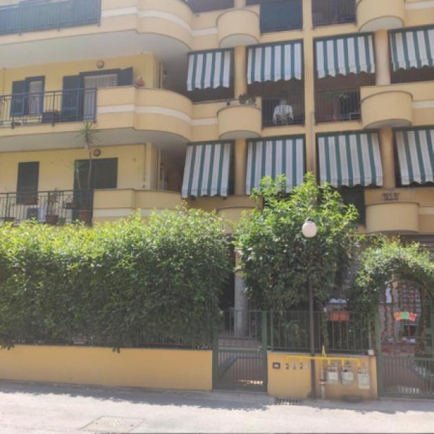 Immobile in asta di 132 m², box auto in vendita a Orta di Atella - Foto 2