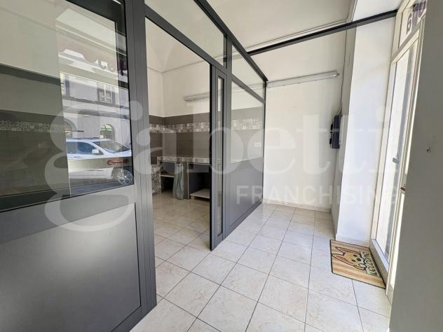 Negozio - Sassari . Rif.: Cod. rif 3314919VCG - Foto 2