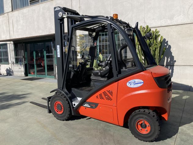 Carrello elevatore usato Linde H25D-02 Evo triplex - Foto 2